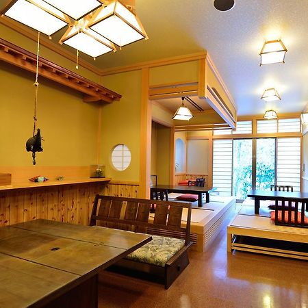 Yanagiya Hotell Chichibu Exteriör bild
